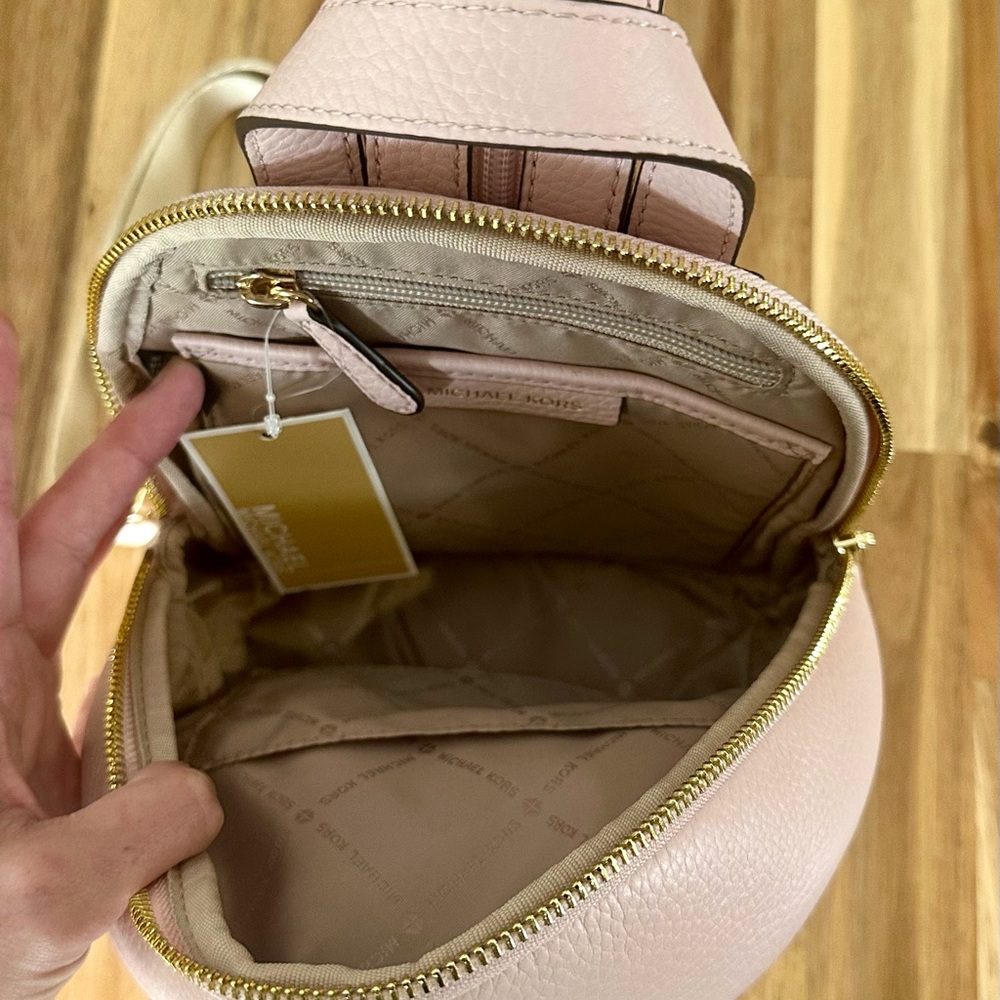 Michael Kors Pink Backpack Elegant Leather Design - Picture 6 of 6